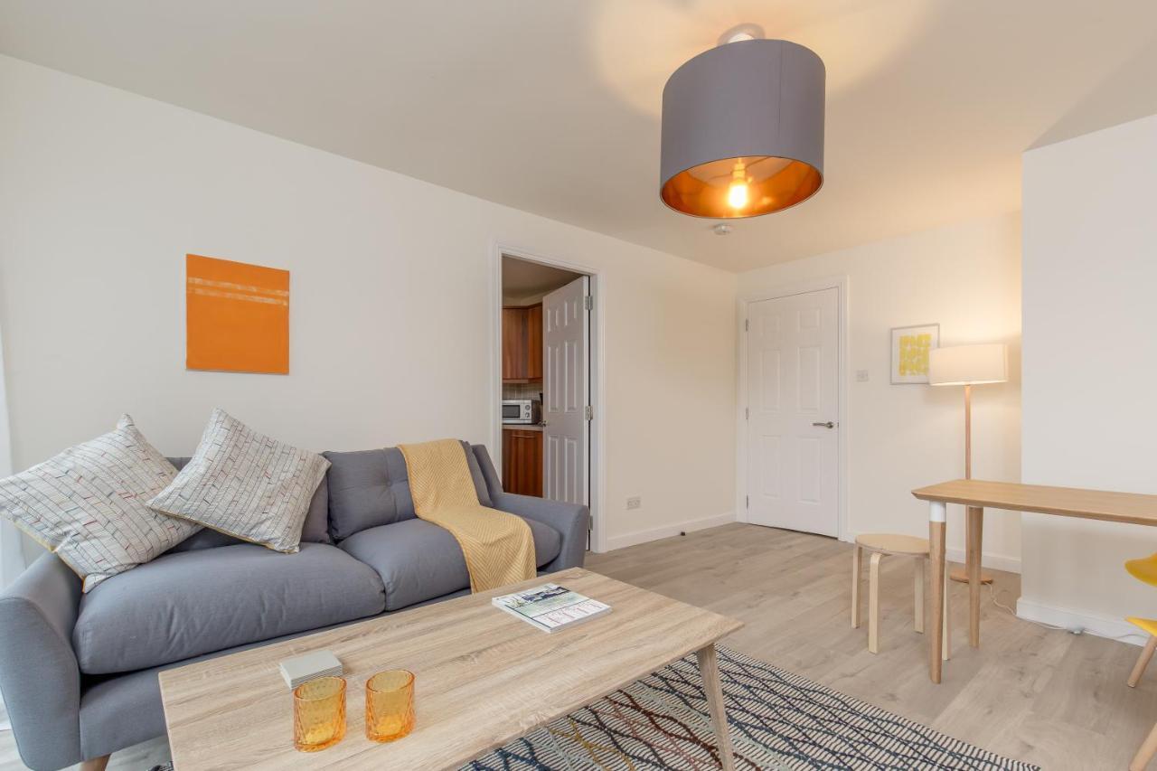 Dreamhouse Apartments Edinburgh Haymarket Bagian luar foto